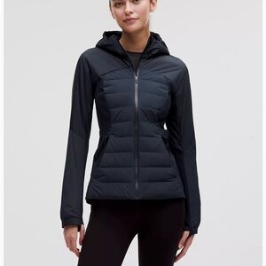 Lululemon Down for it all running jacket